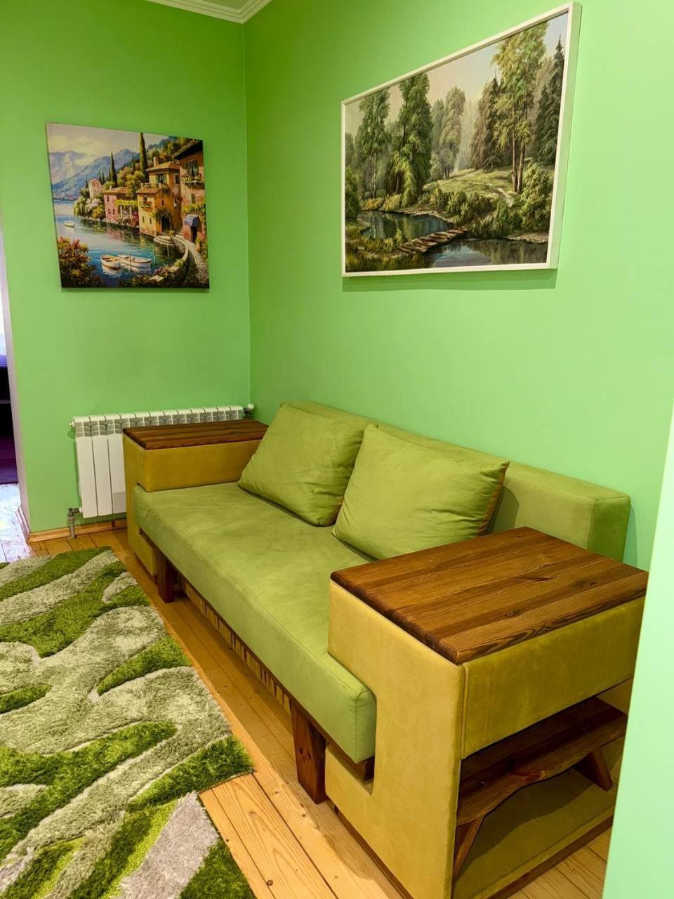 Apartments Provence تشيرنيفتسي المظهر الخارجي الصورة