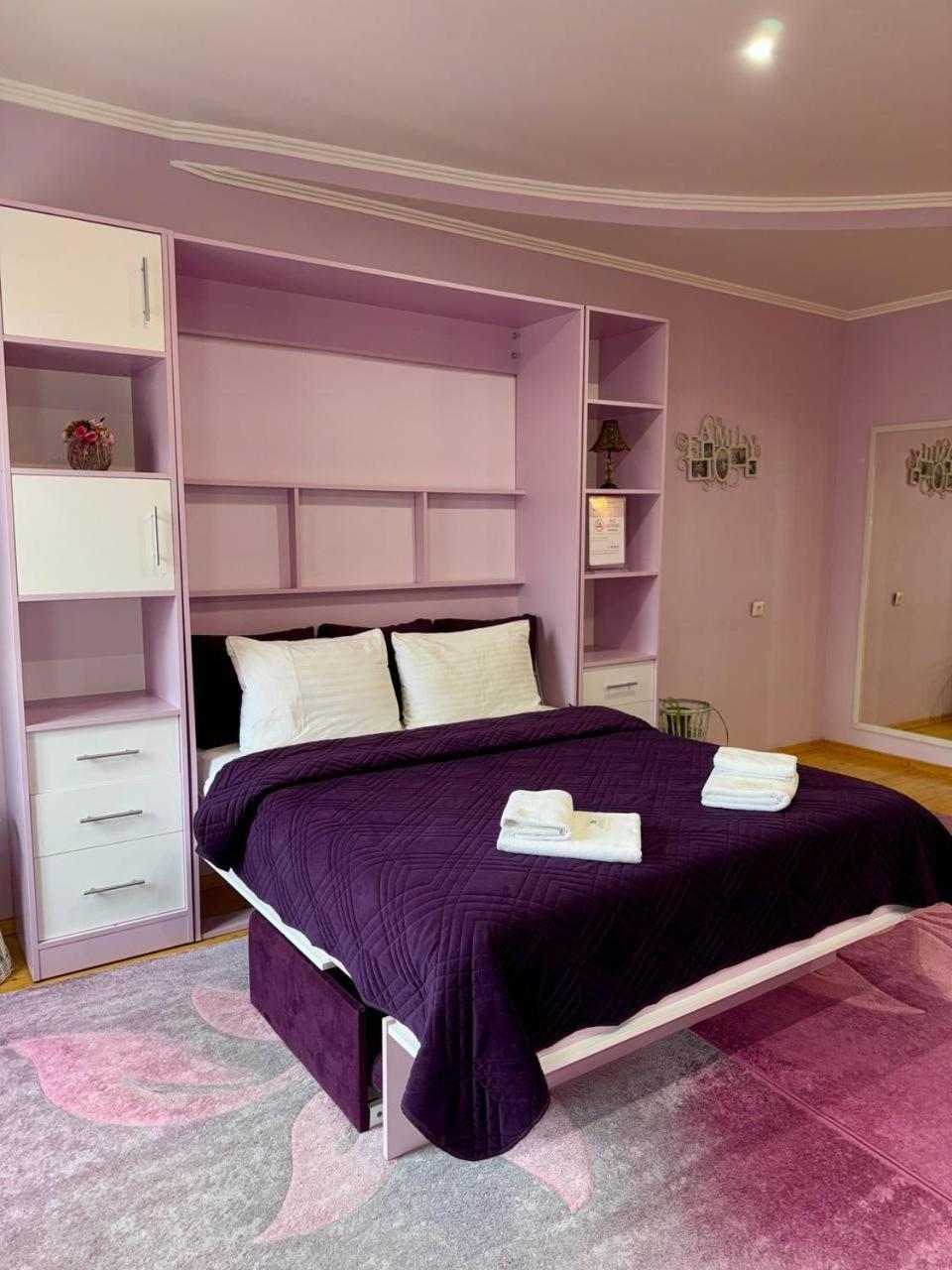 Apartments Provence تشيرنيفتسي المظهر الخارجي الصورة