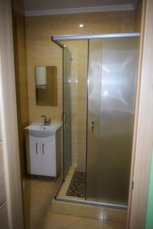 Apartments Provence تشيرنيفتسي المظهر الخارجي الصورة