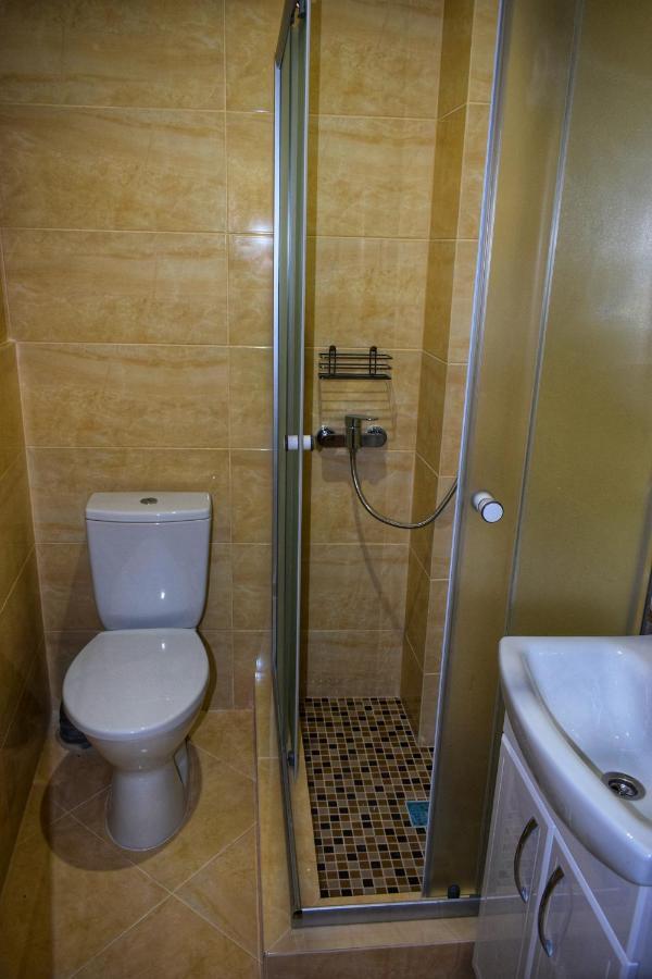 Apartments Provence تشيرنيفتسي المظهر الخارجي الصورة